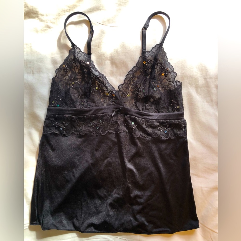 🔥Victoria’s Secret Angels Shimmering Sequin Cami 🔥